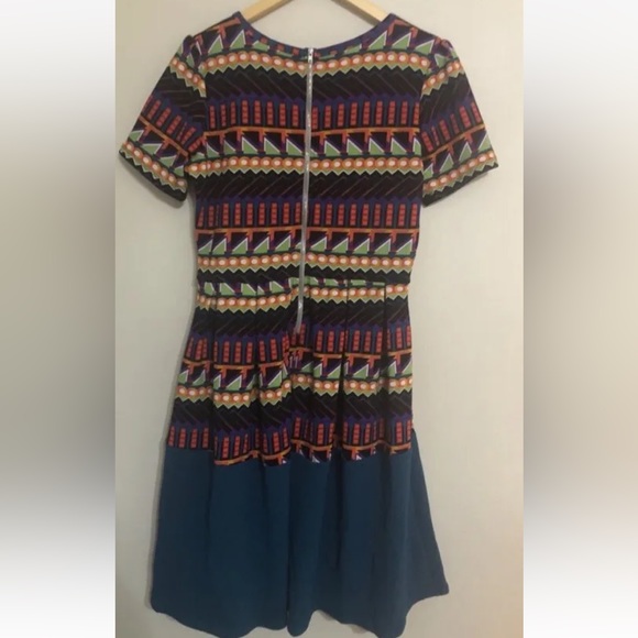 Lularoe Amelia zip back dress colorful print with colorblock hem L - Picture 2 of 3